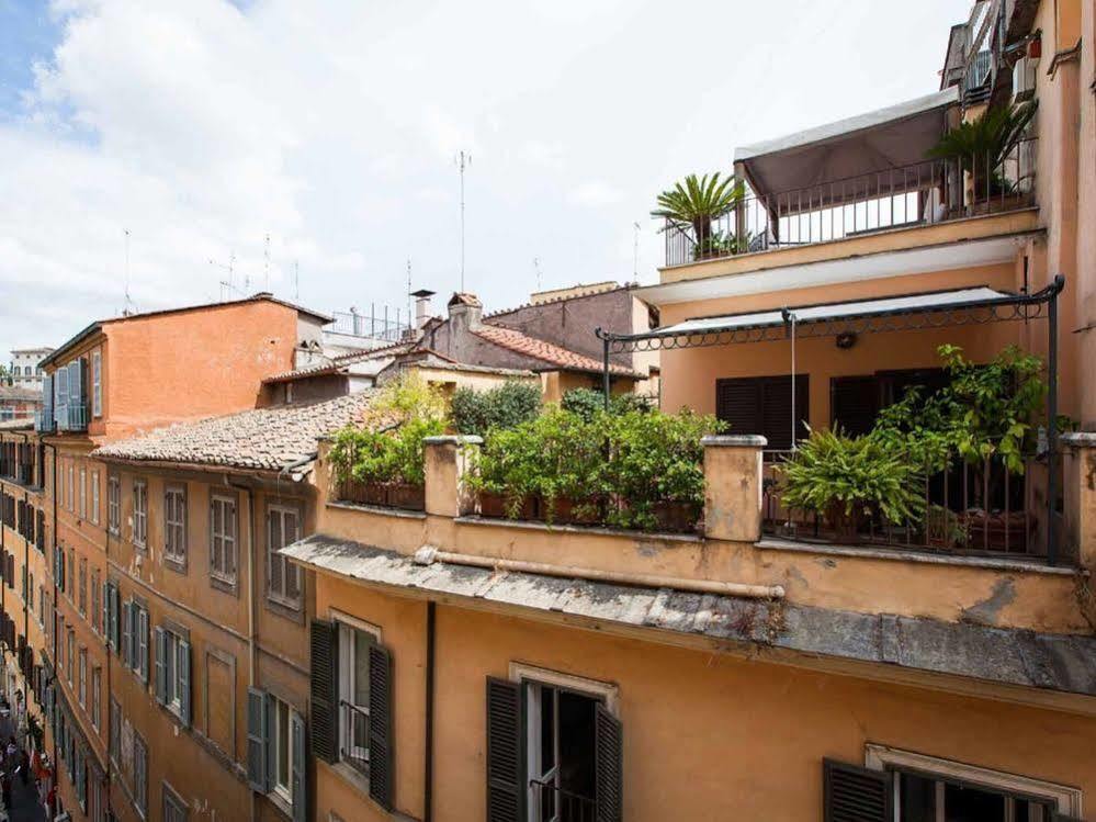 Pensión Town House